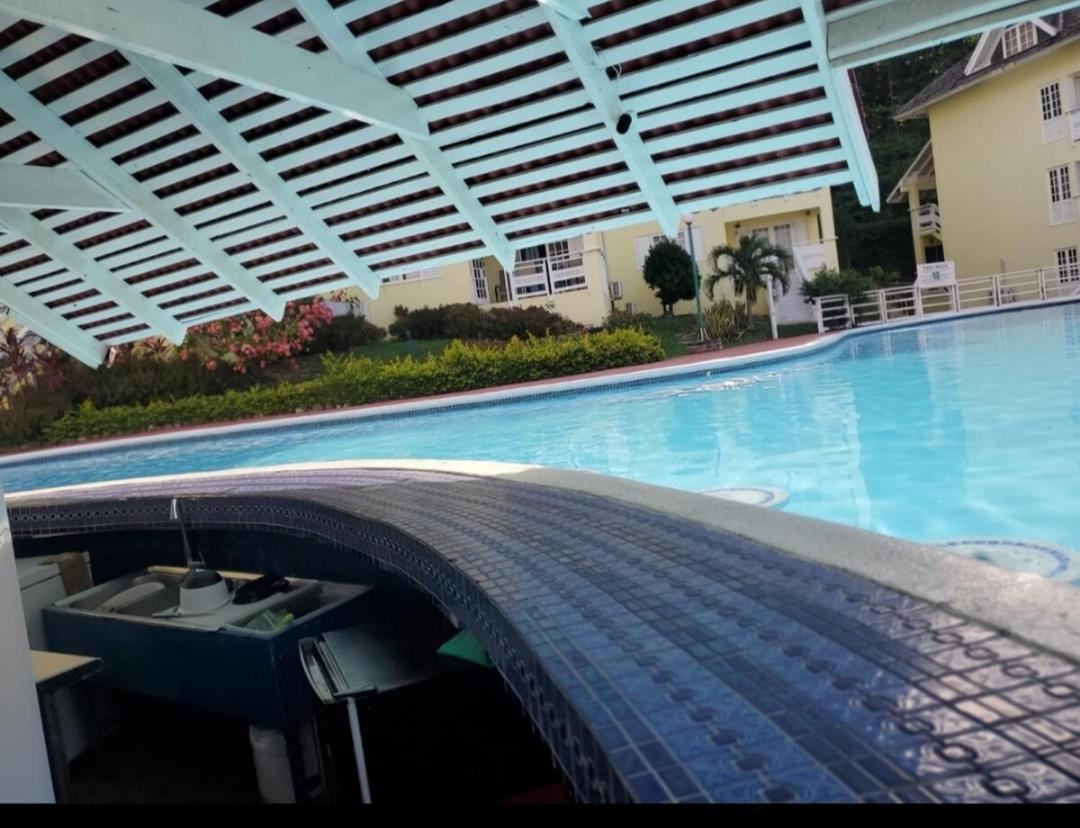 Comfort Zone At The Ridge E17 Ocho Rios Exterior foto